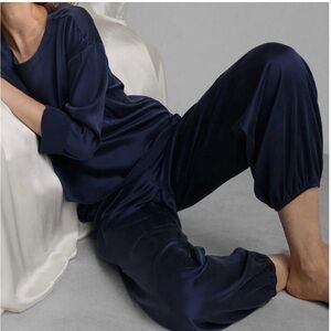 LUNYA NWOT Washable Silk JOGGER PANTS ONLY in Deep Blue Size XS